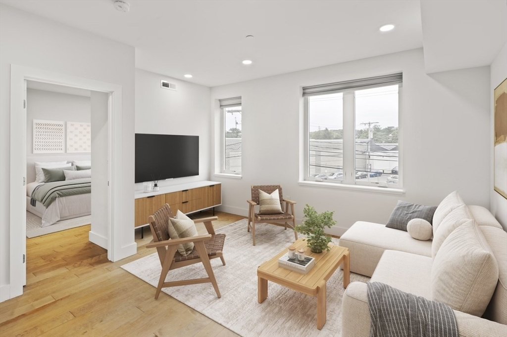 Condo in Boston, Massachusetts, United States 1 - 17708343