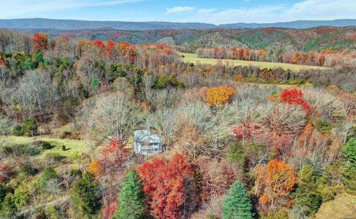 House in Millboro, Virginia, United States 1