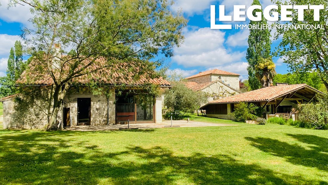 Villa in Sainte-Maure-de-Peyriac, Nouvelle-Aquitaine, France 3 - 17708604