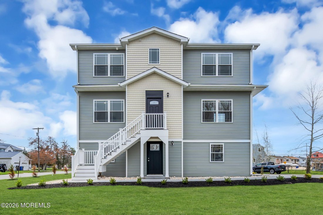 House in Toms River, New Jersey, United States 1 - 17710180