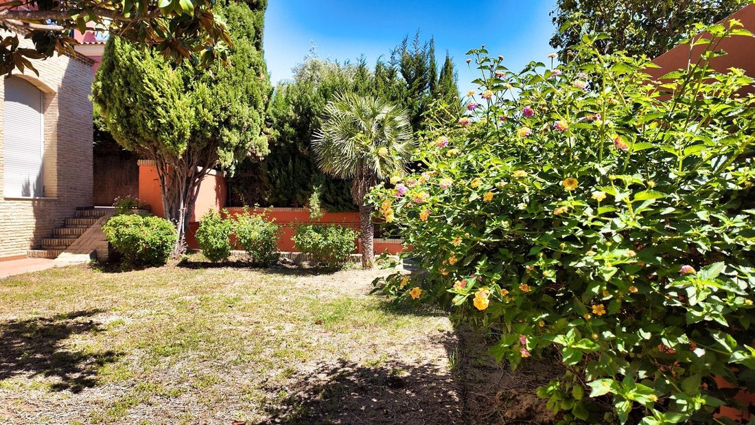 Villa in Bormujos, Andalusia, Spain 2 - 17716014