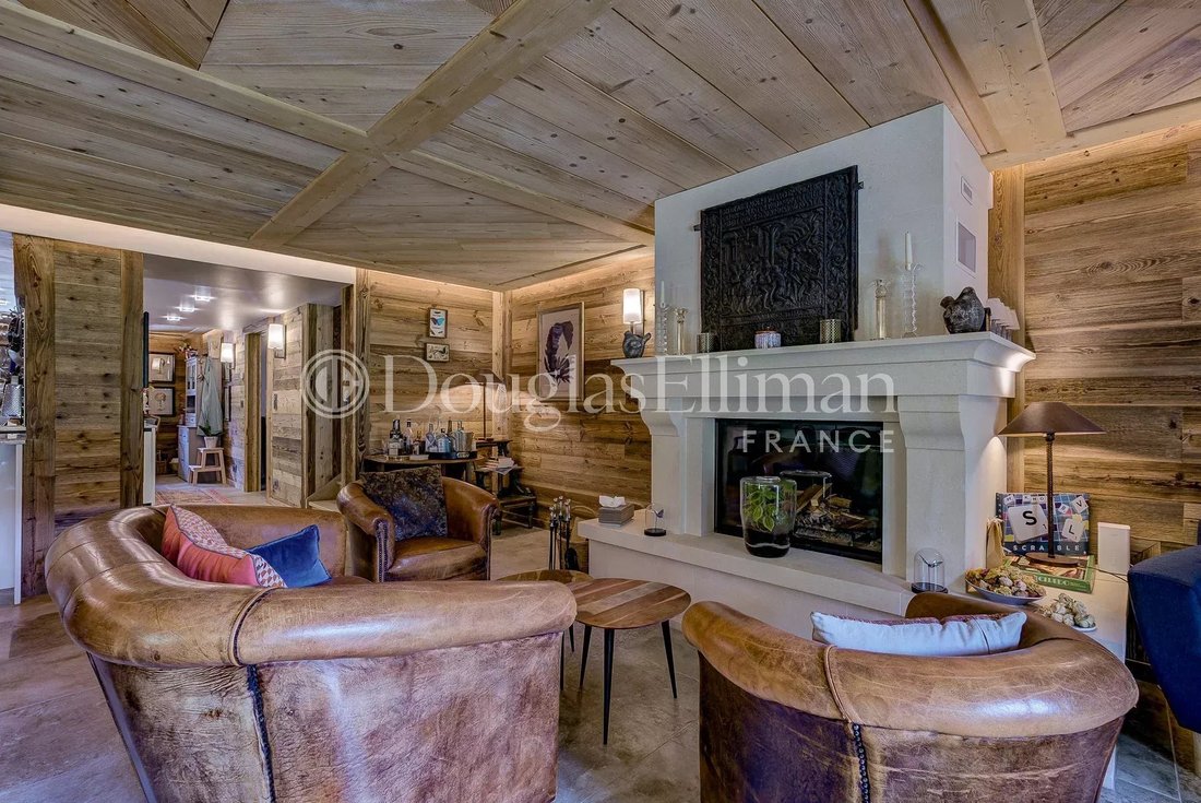 Chalet in Les Gets, Auvergne-Rhône-Alpes, France 4 - 17704841