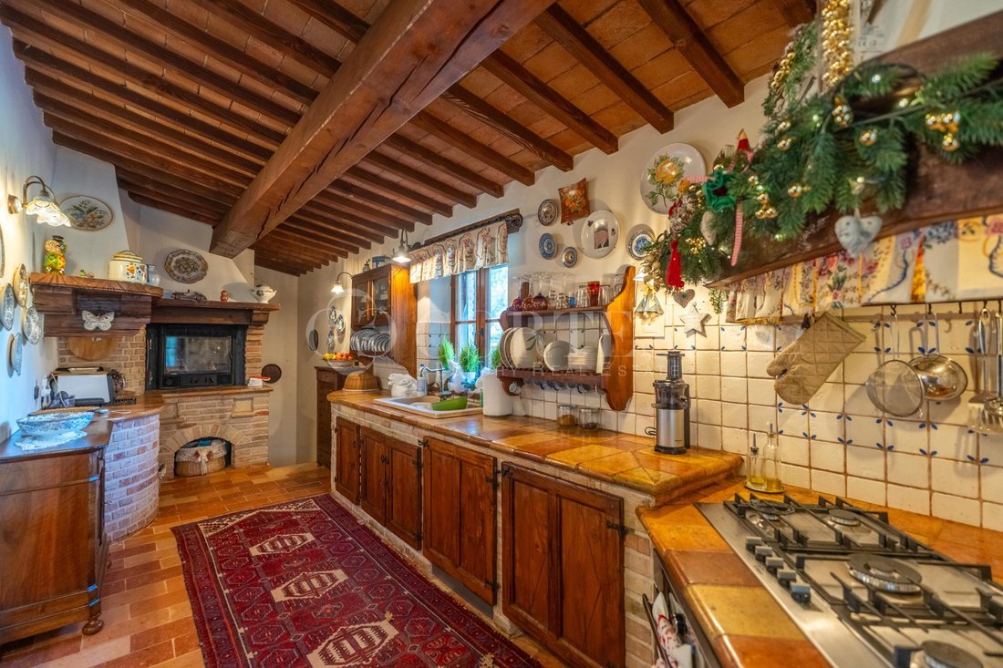 House in Sant'Angelo in Vado, Marche, Italy 2 - 17702865