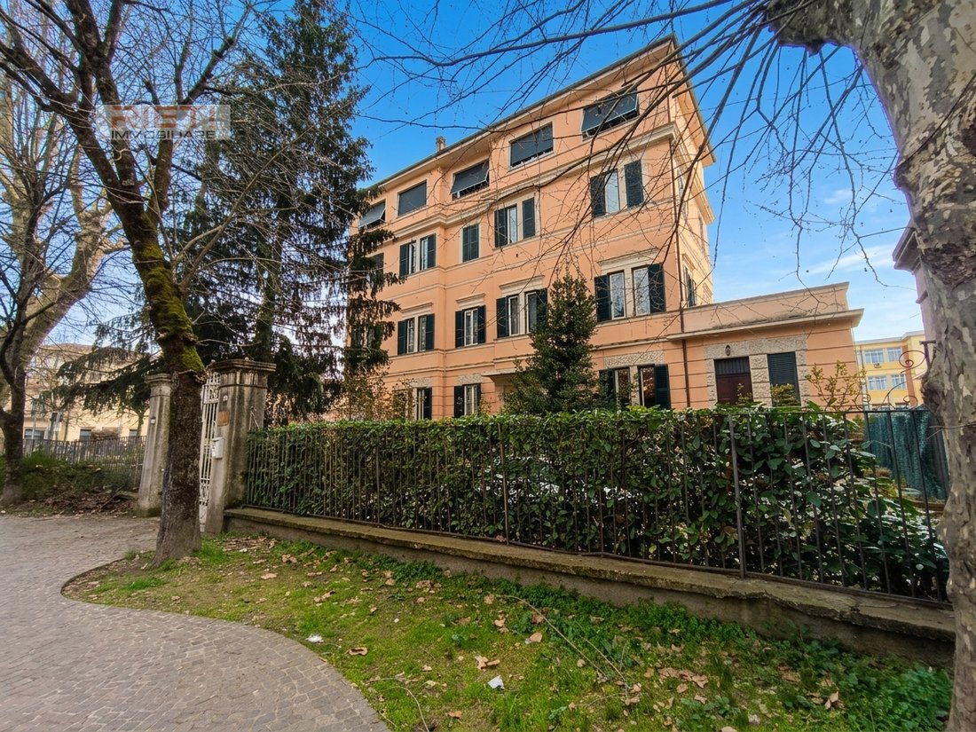 Apartment in City Center, Rieti, Lazio 2 - 17714942