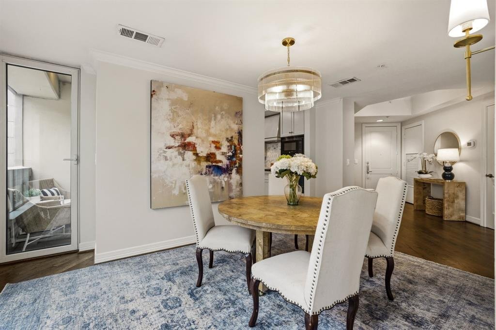 Condo in Dallas, Texas, United States 5 - 17708288