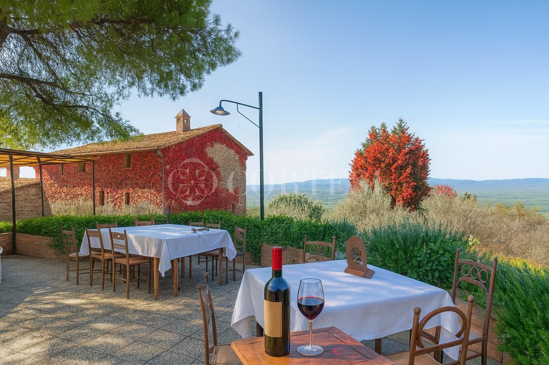 Country House in Assisi, Umbria, Italy 1 - 16005008