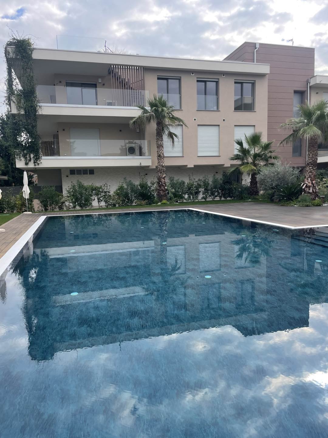 Apartment in Desenzano Centro, Desenzano del Garda, Lombardy 2 - 17708027