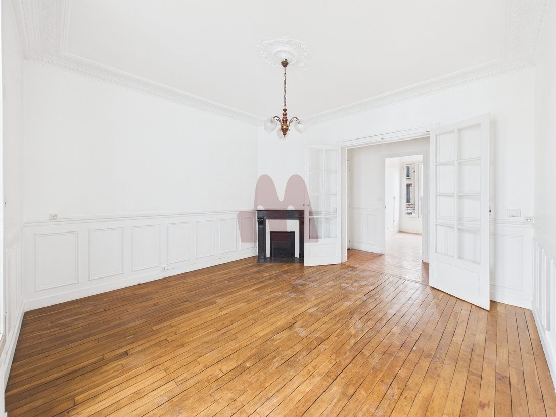 Apartment in Epinettes, Issy-les-Moulineaux, France 2 - 17709860