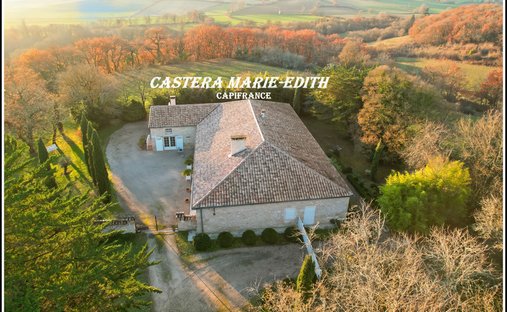 Late 16 Th C Castle 28 Hectares Pool Tennis Court
