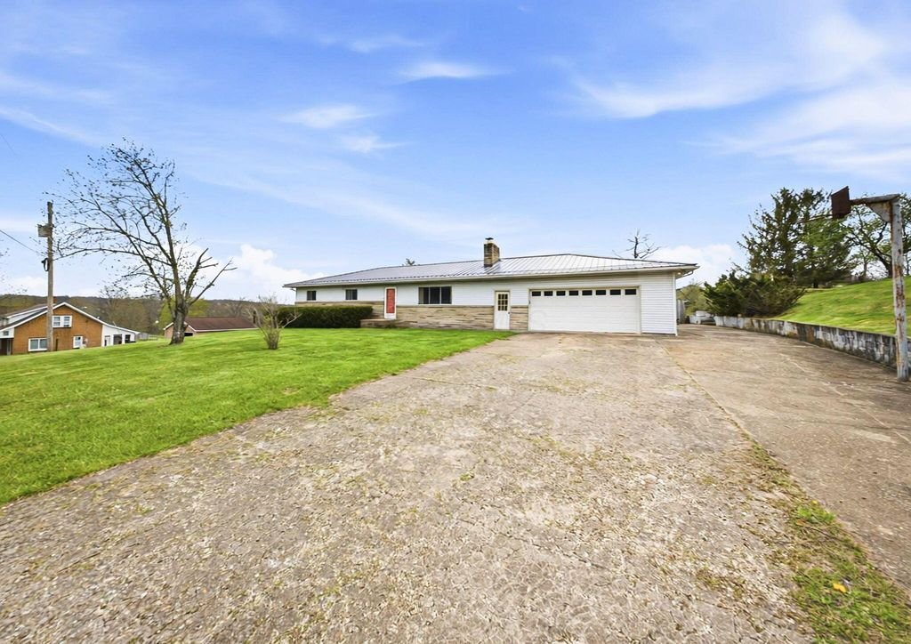 House in Corning, Ohio, United States 2 - 17715603