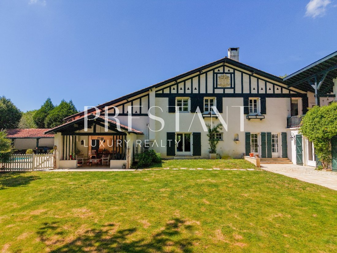 House in Bassussarry, Nouvelle-Aquitaine, France 3 - 17708706