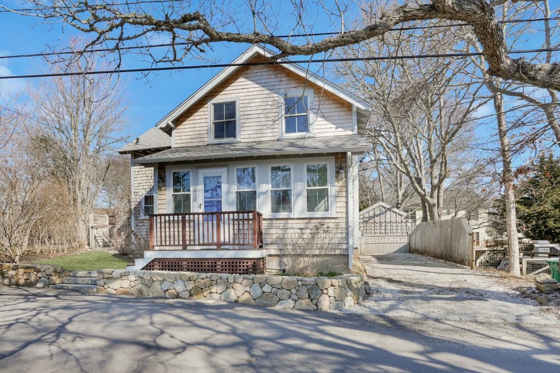 House in Oak Bluffs, Massachusetts, United States 3 - 17716124