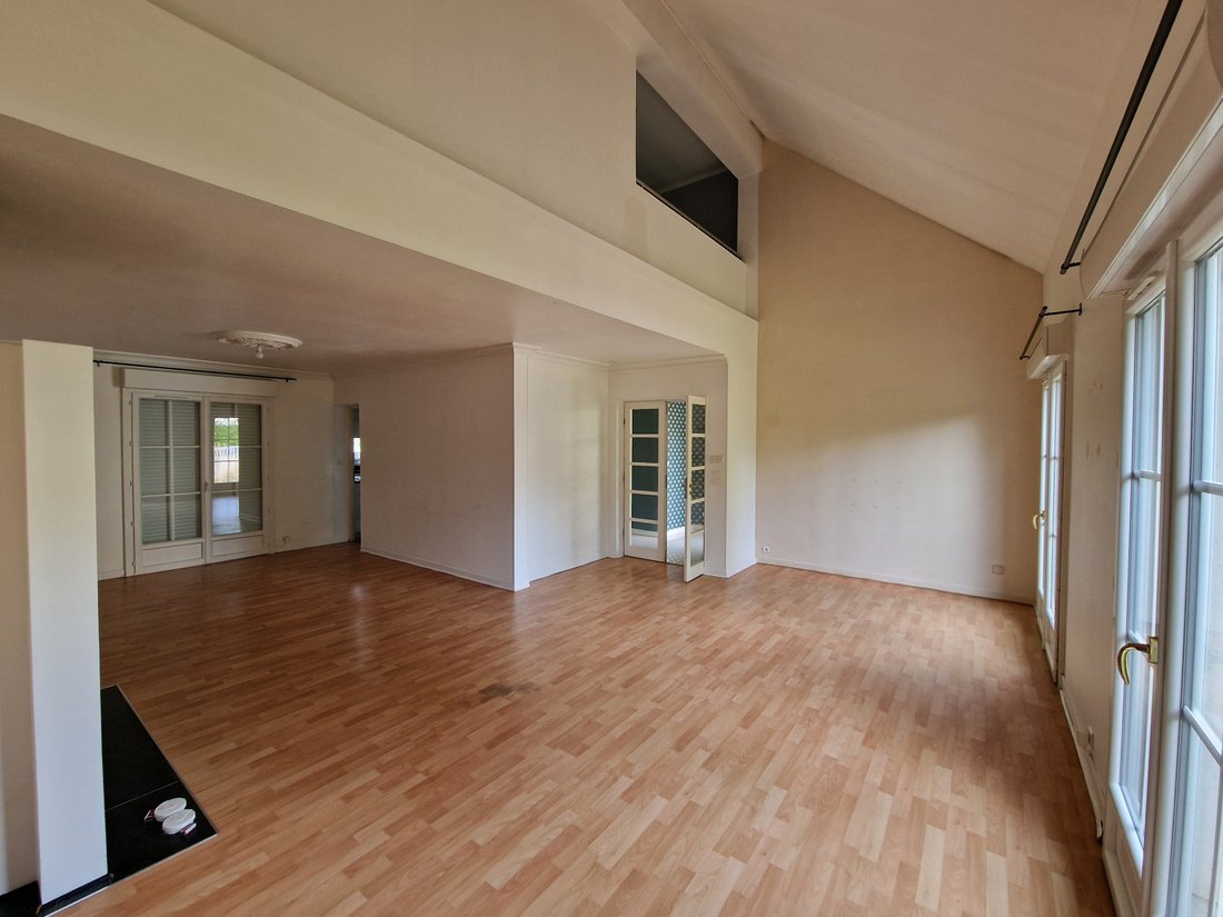 House in Jouars-Pontchartrain, Ile-de-France, France 3 - 17714303