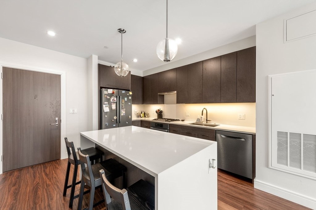 Condo in Boston, Massachusetts, United States 1 - 17708355