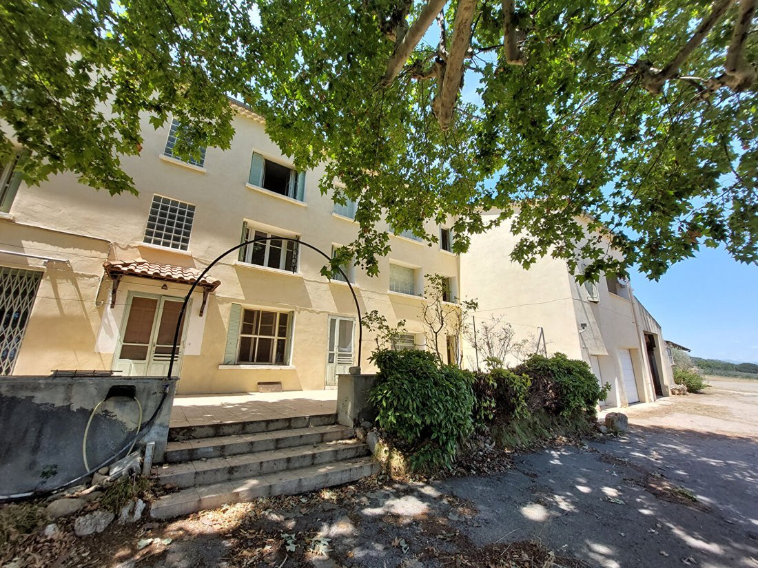 Villa in Manosque, Provence-Alpes-Côte d'Azur, France 3 - 17711027