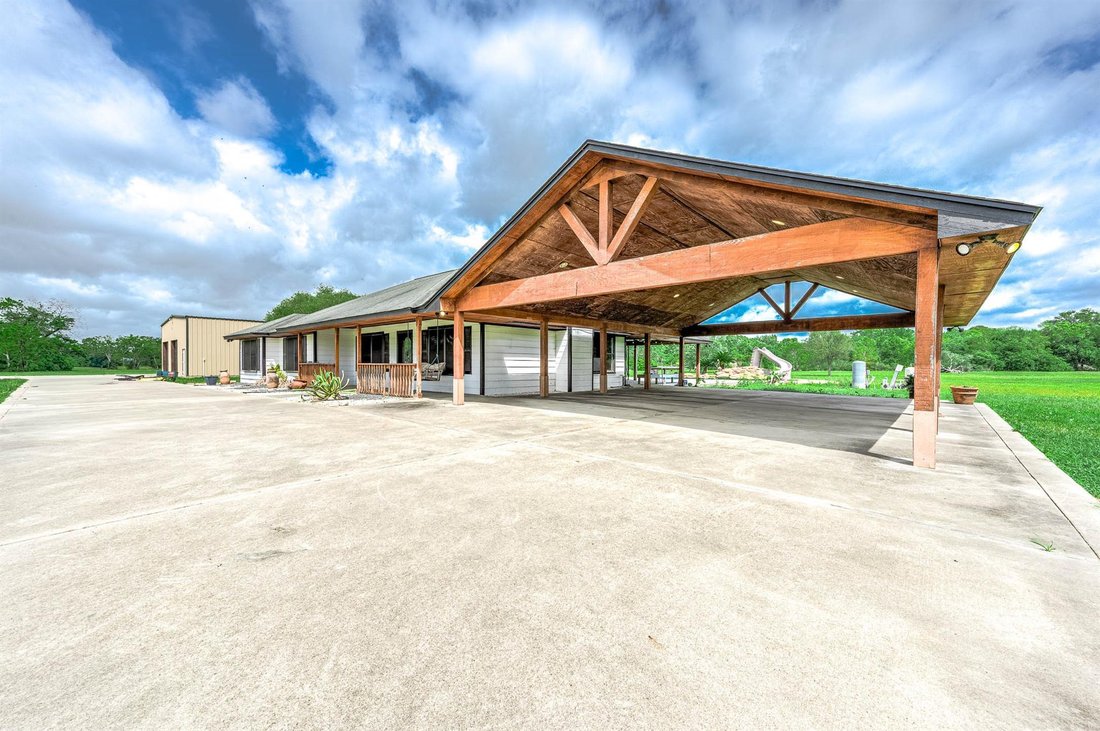 House in Alvin, Texas, United States 4 - 17707958