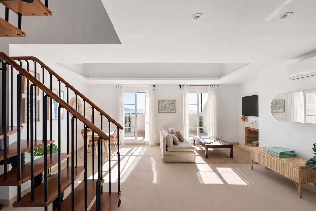 Penthouse in Nueva Andalucia, Marbella, Spain 1 - 17710992