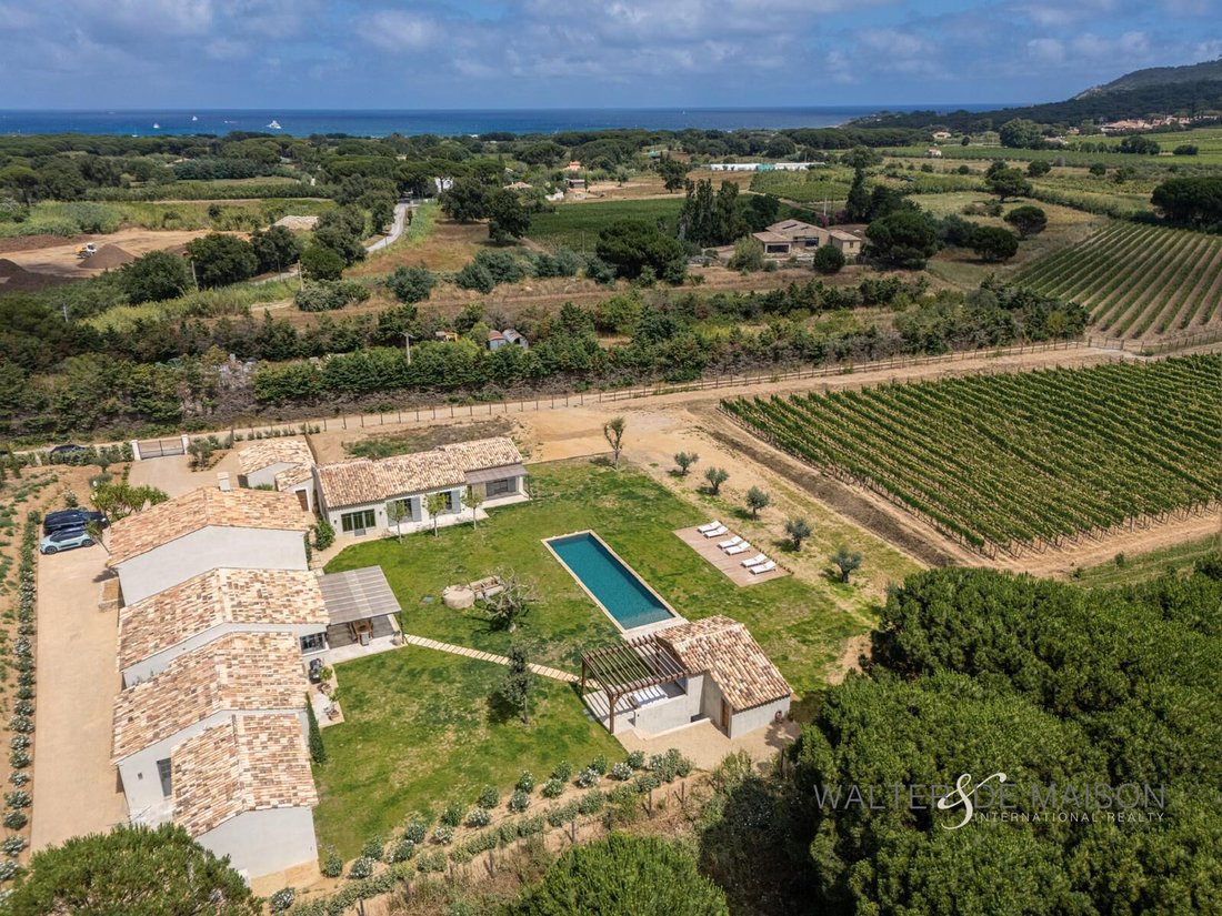 Villa in Ramatuelle, Provence-Alpes-Côte d'Azur, France 2 - 17716125