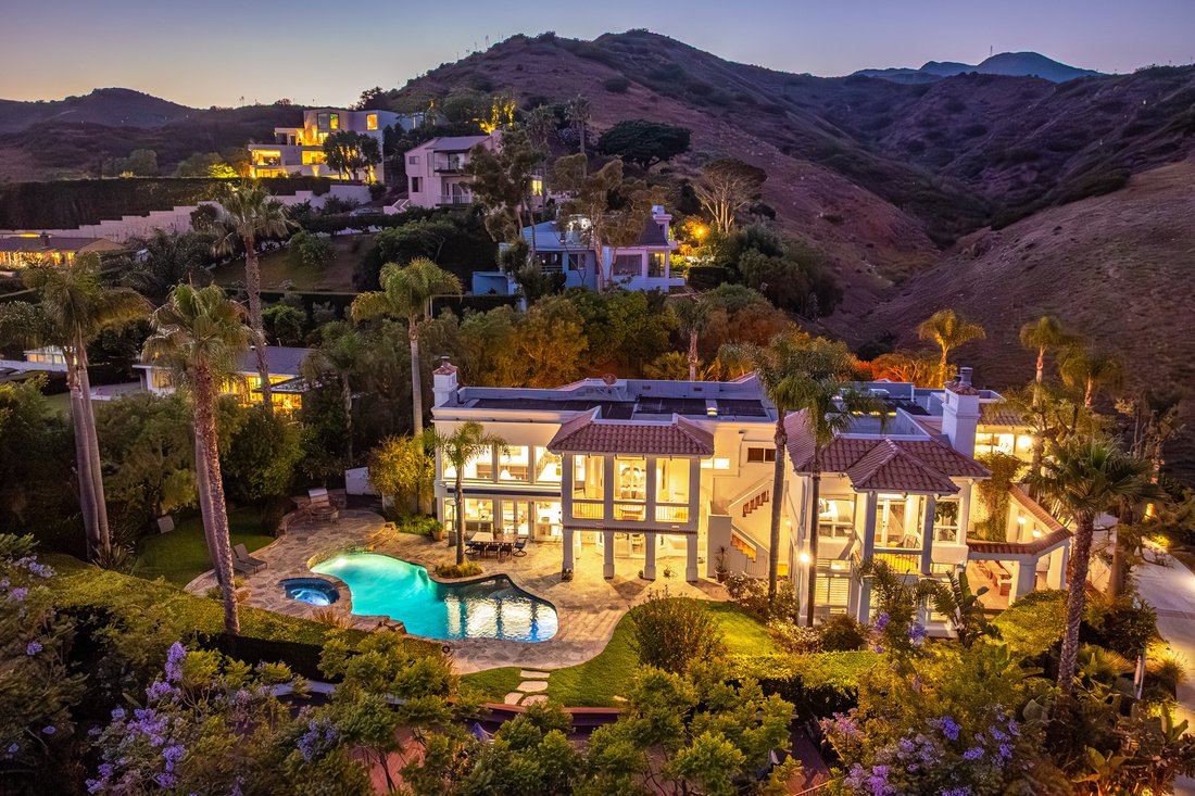 House in Malibu, California, United States 2 - 17705740
