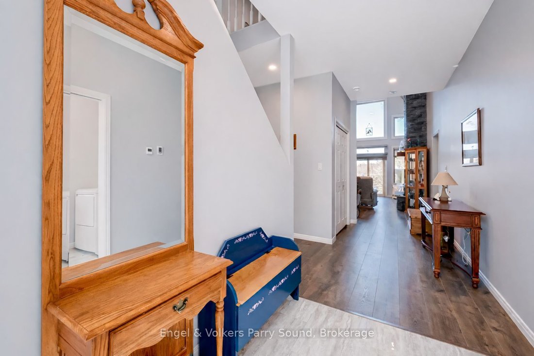 House in Parry Sound, Ontario, Canada 5 - 17708057