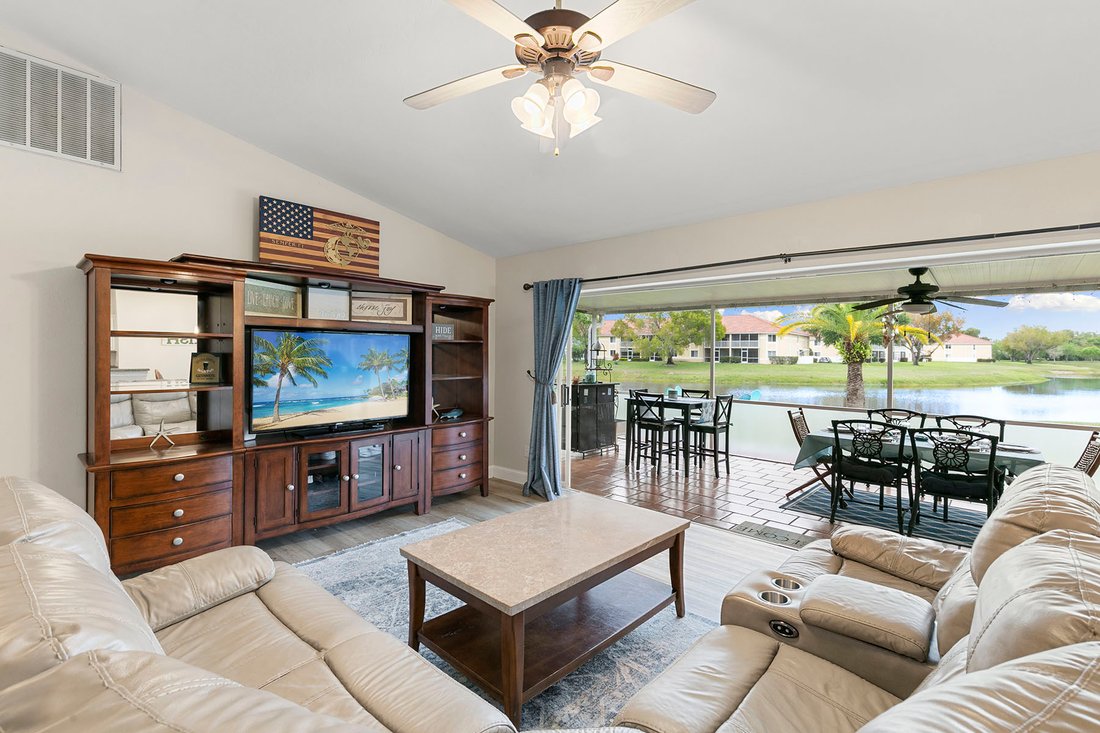 House in Naples, Florida, United States 5 - 17702893