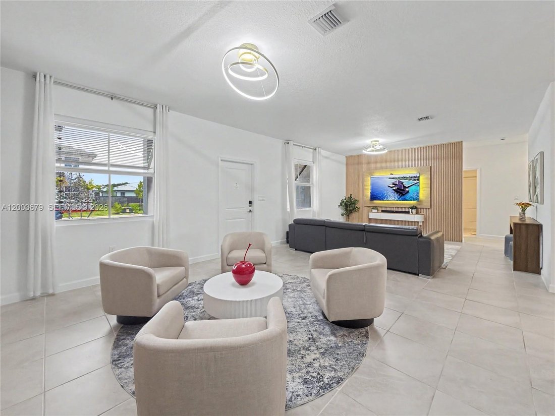 House in Miami, Florida, United States 5 - 17713963