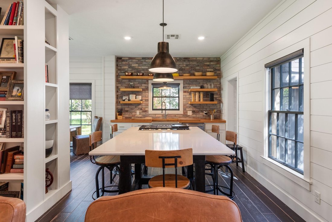 House in College Station, Texas, United States 4 - 17704120