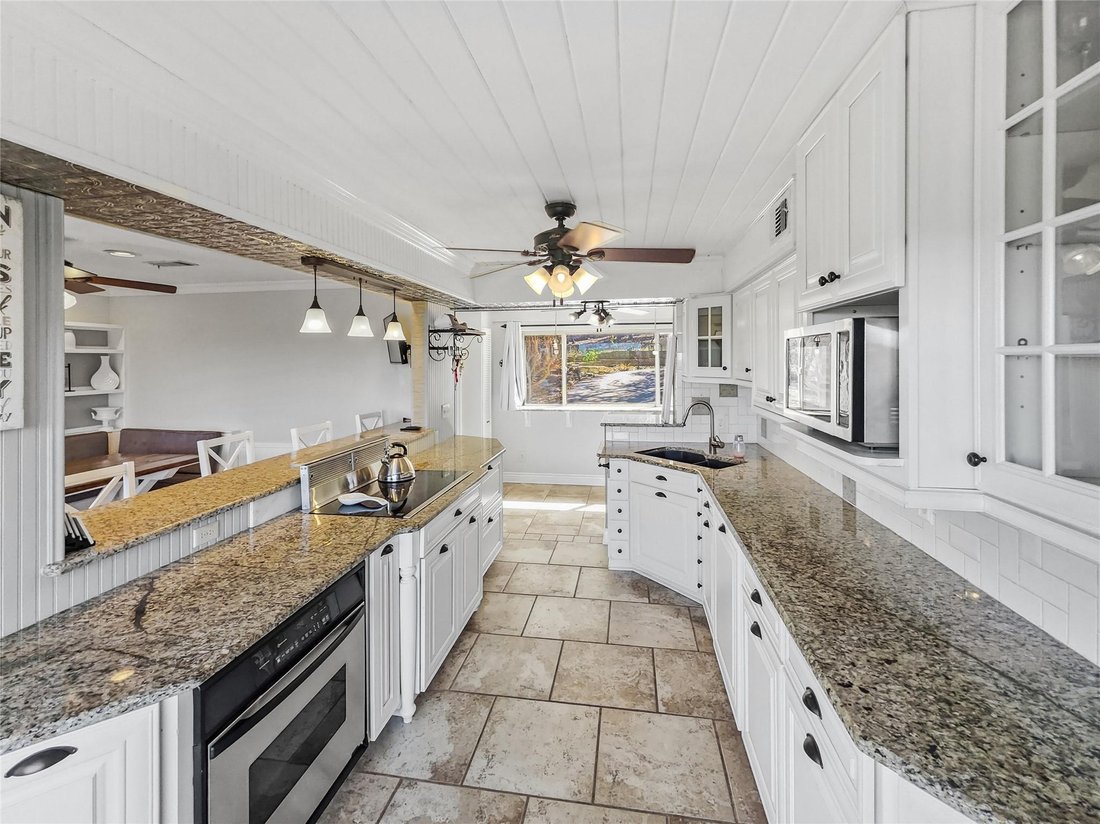 House in Canyon Lake, Texas, United States 2 - 17704325