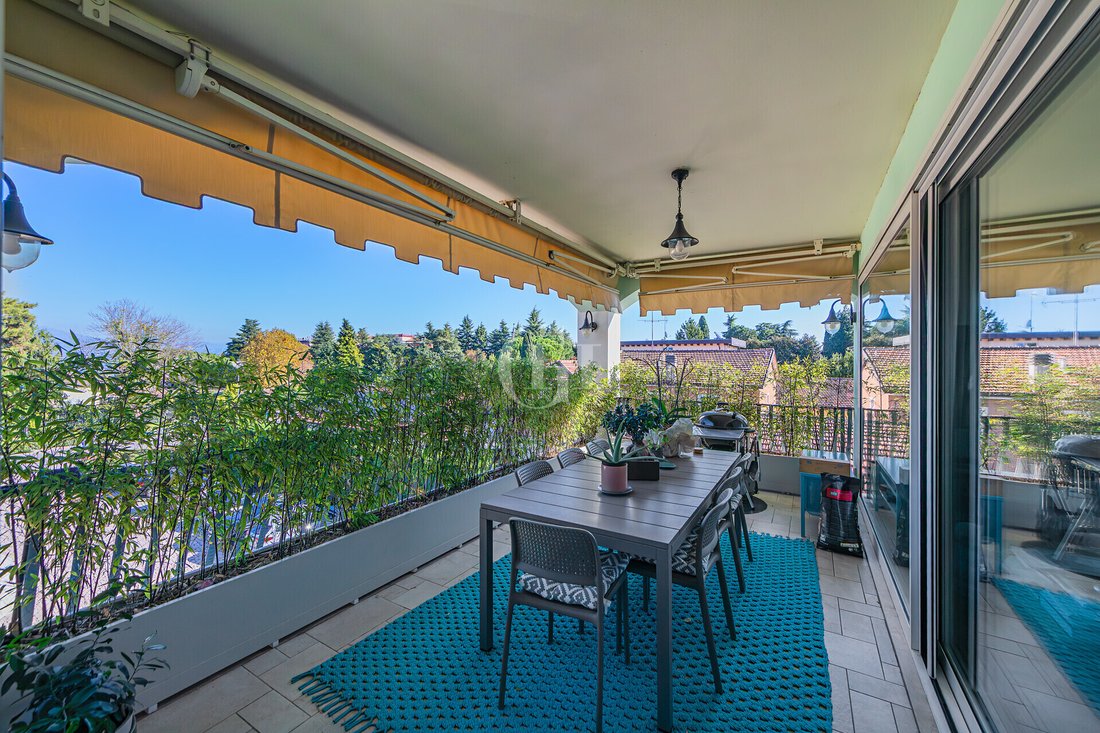 Penthouse in Desenzano Centro, Desenzano del Garda, Lombardy 4 - 17710697