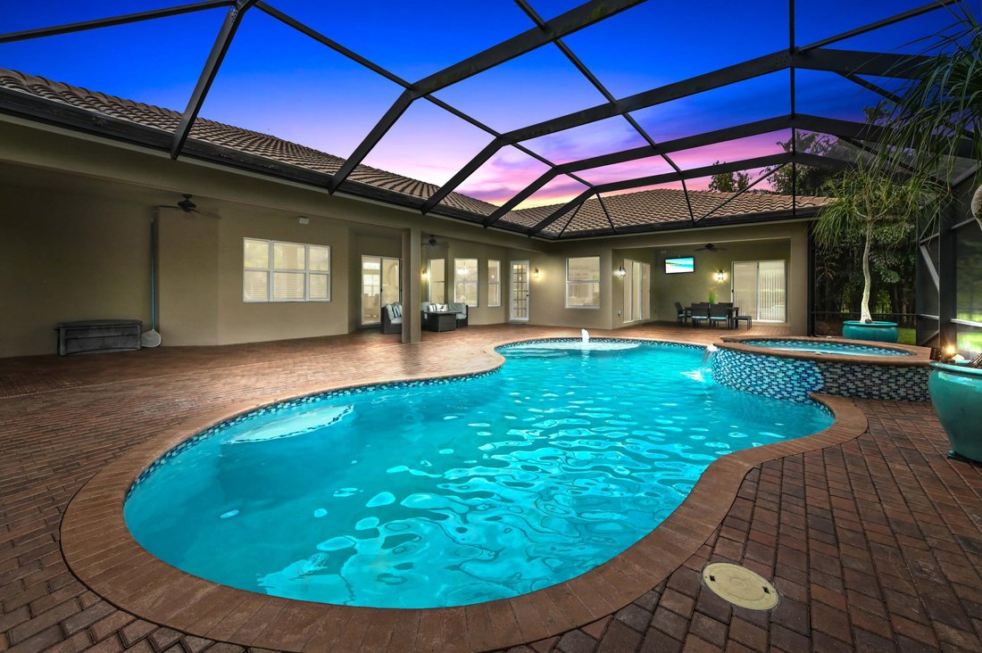 House in Palm Beach Gardens, Florida, United States 3 - 17705272