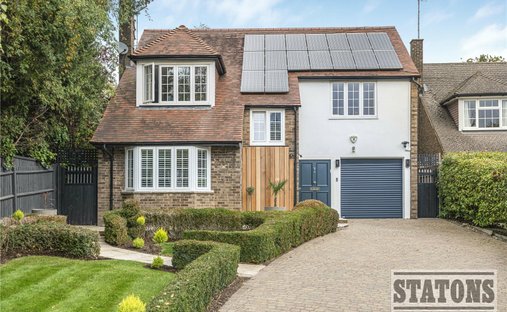 Haus in Ferney Hill, London Borough of Enfield, England 1