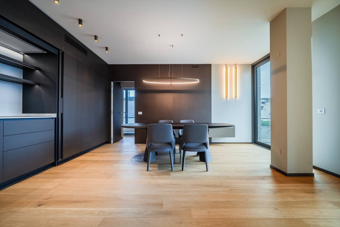 Apartment in Centrale, Milan, Italy 3 - 17709422