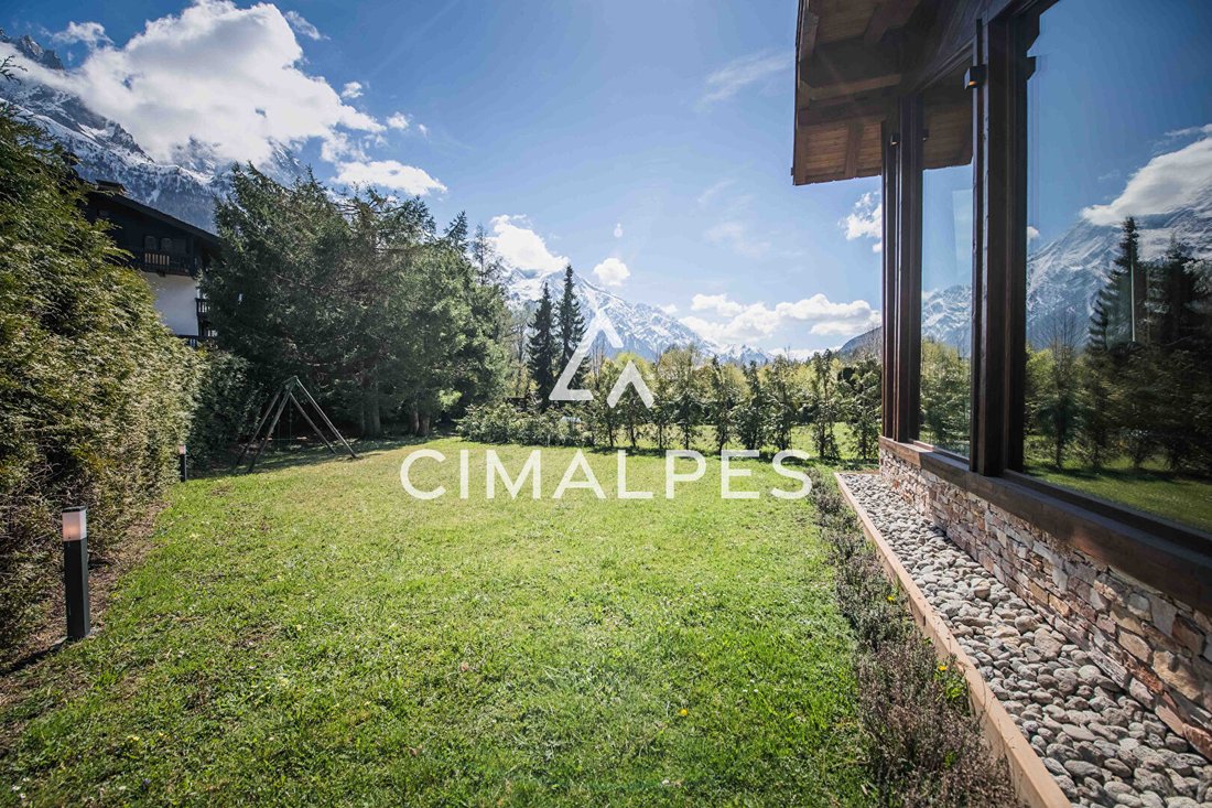 Villa in Chamonix-Mont-Blanc, Auvergne-Rhône-Alpes, France 3 - 17708514