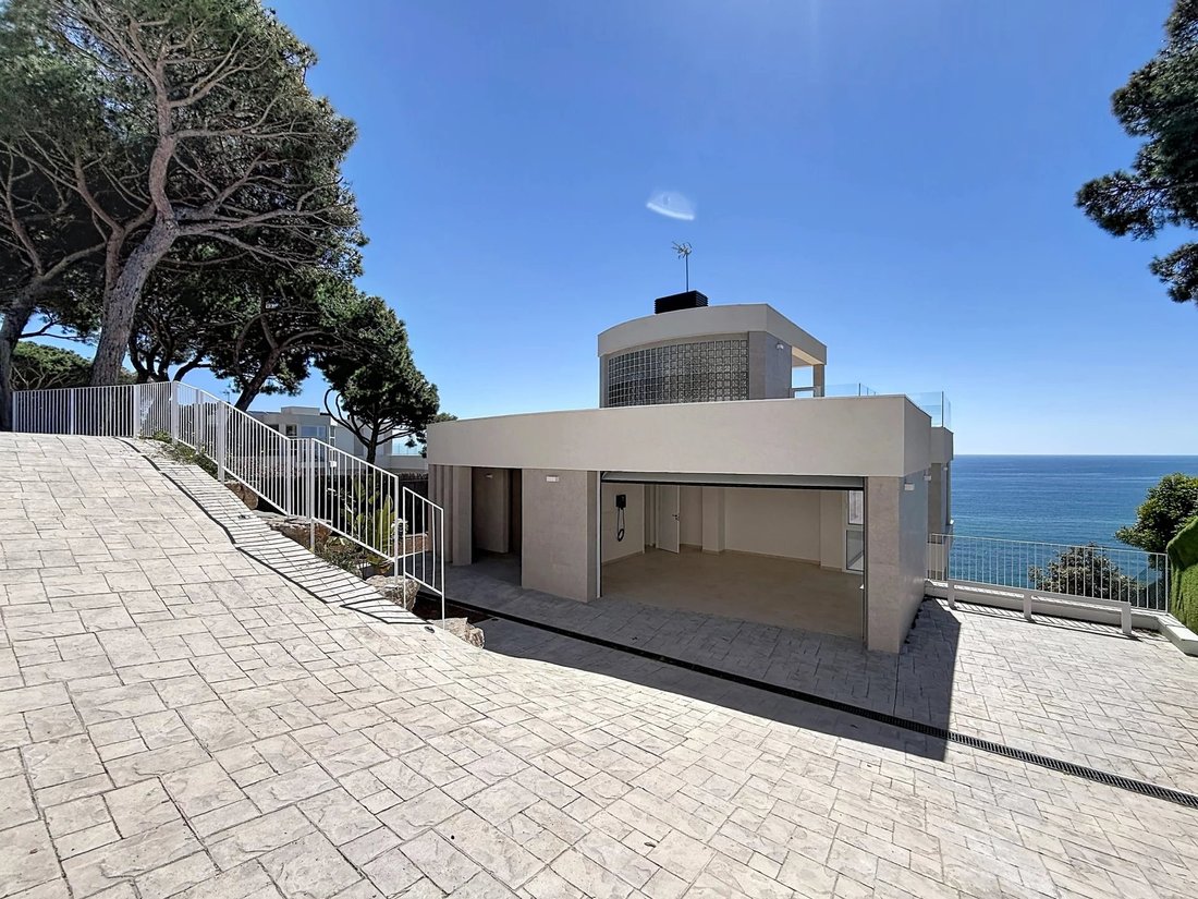 House in Arenys de Mar, Catalonia, Spain 3 - 17704898