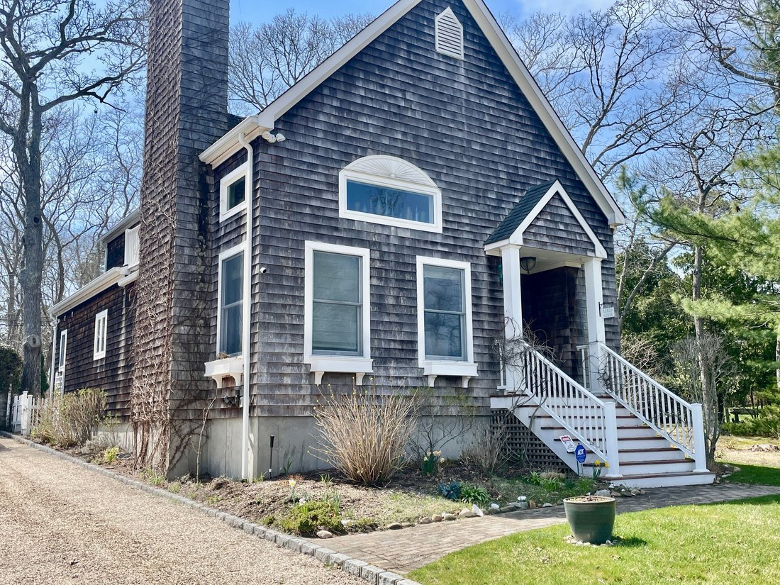 East Quogue, New York, United States 1 - 17717156
