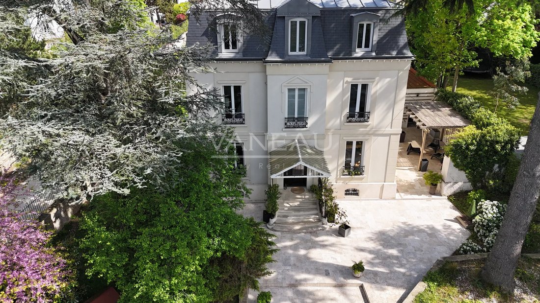 Maison à Haut Montmorency Est, Montmorency, France 1 - 17704896