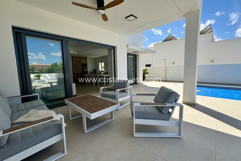 Villa in Benijofar, Valencian Community, Spain 2 - 17695158