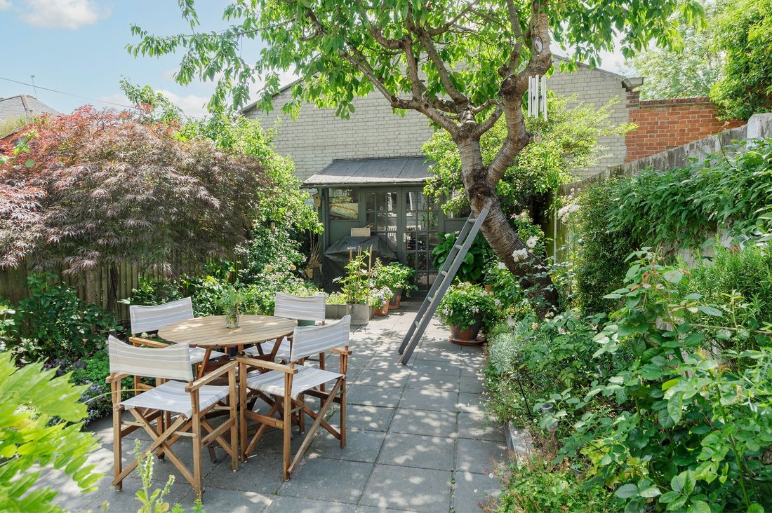 House in Ladbroke Grove, Kensington And Chelsea, England 1 - 17710240