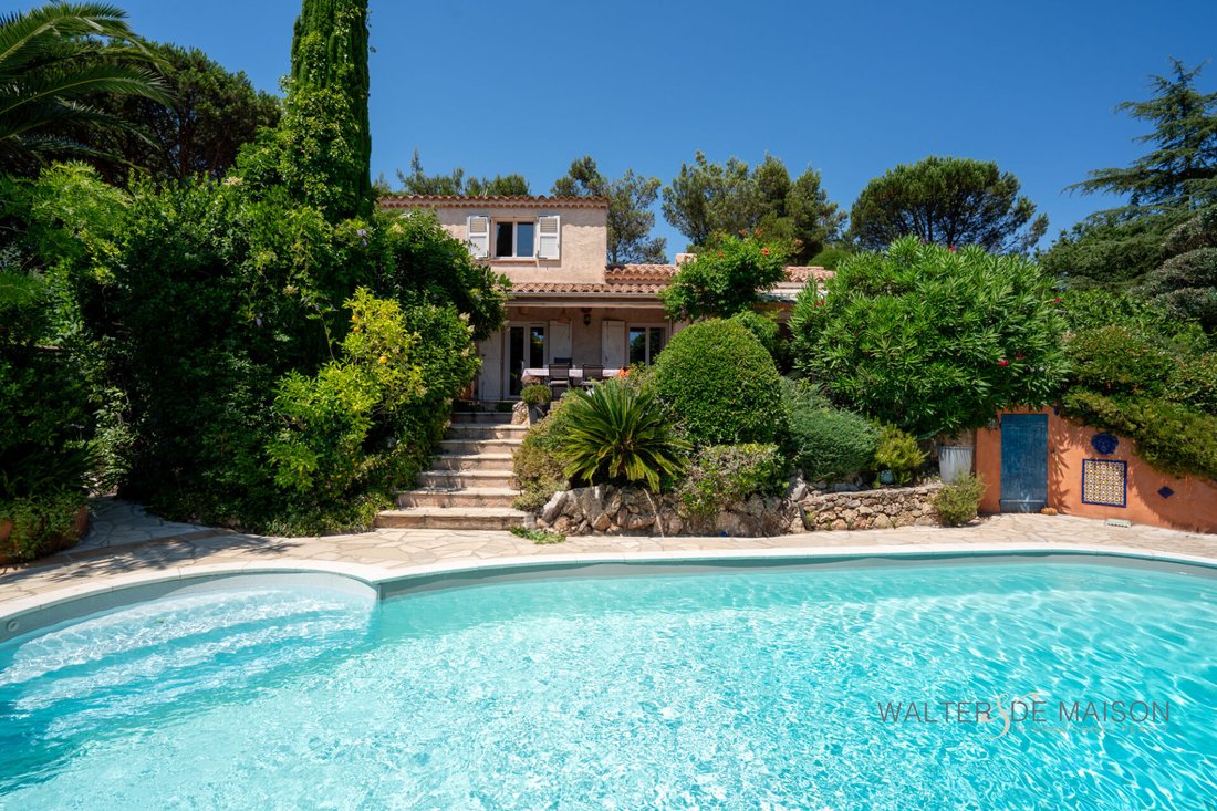 Villa in Gassin, Provence-Alpes-Côte d'Azur, France 2 - 17716127