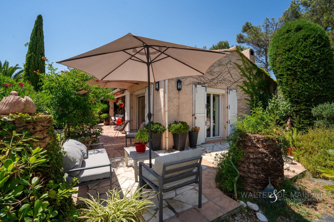 Villa in Gassin, Provence-Alpes-Côte d'Azur, France 4 - 17716127