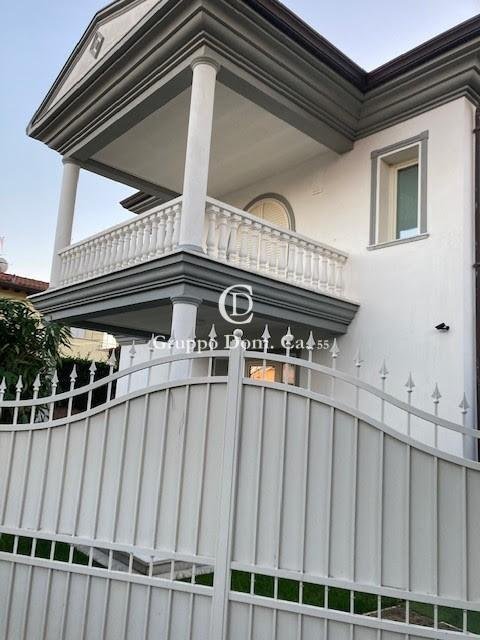Villa in Center, Forte dei Marmi, Tuscany 4 - 17713939