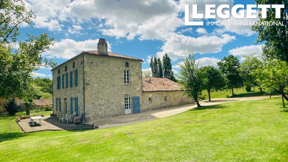 Villa in Sainte-Maure-de-Peyriac, Nouvelle-Aquitaine, France 2 - 17708604