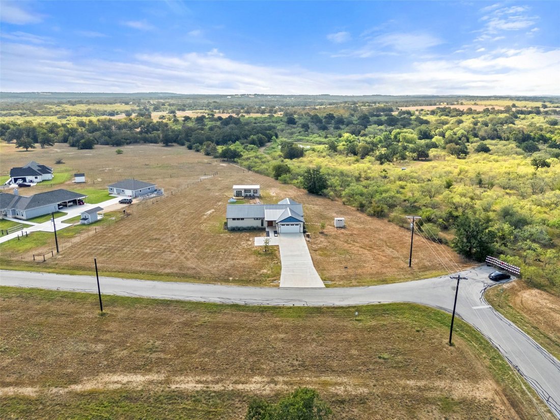 House in Red Rock, Texas, United States 1 - 17712957