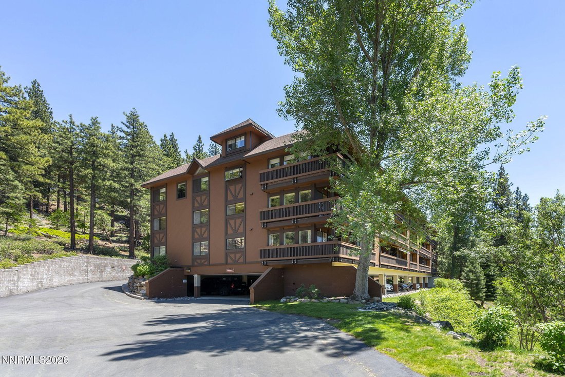 Condo in Incline Village, Nevada, United States 4 - 17713934