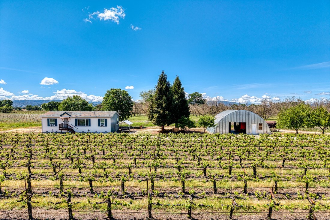 House in Lakeport, California, United States 1 - 17704508