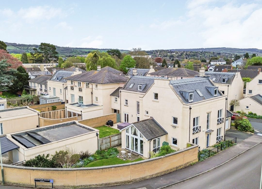 House in Cheltenham, England 4 - 17706319