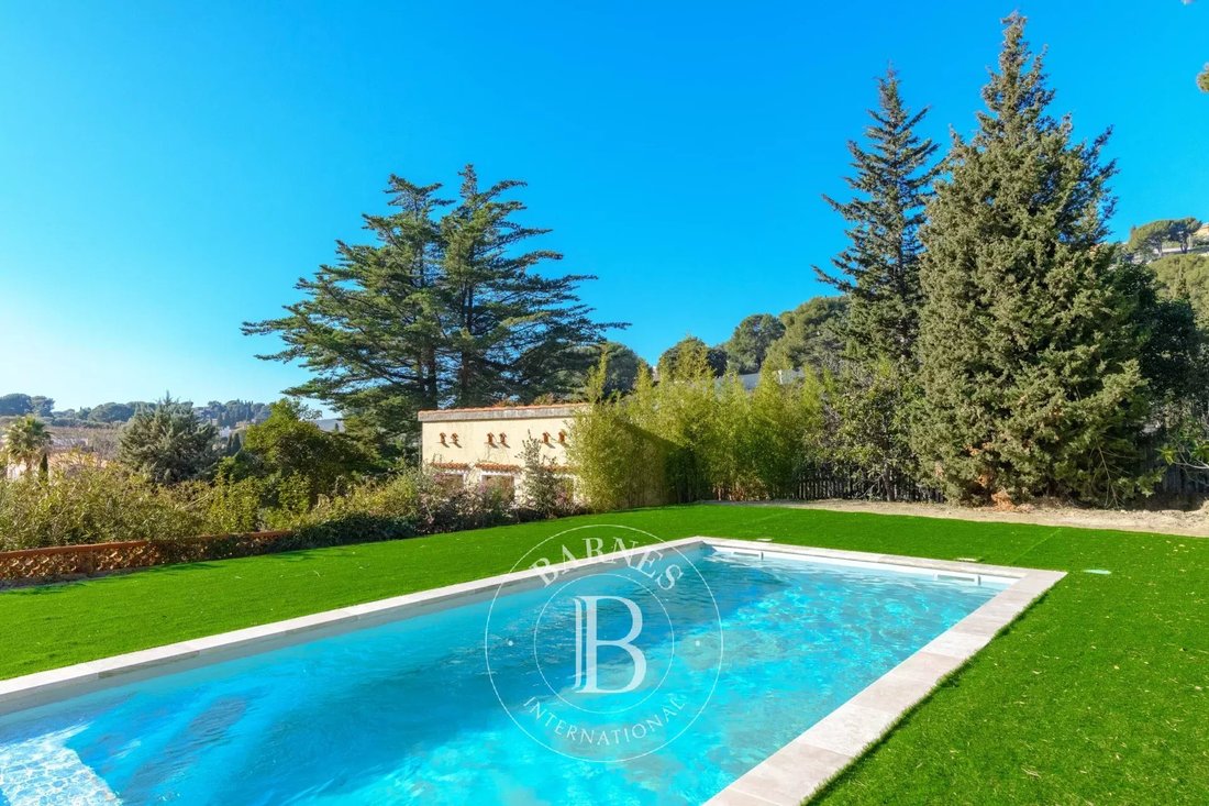 Villa in Peripherie, Cassis, France 3 - 17248146