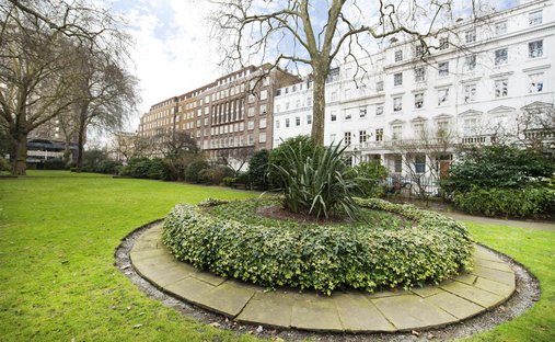 Apartment in Belgravia, Westminster, England 1