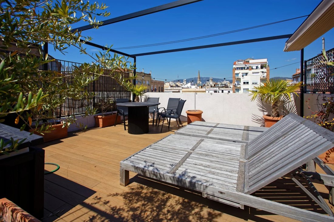 Apartment in Eixample, Barcelona, Spain 2 - 17708781