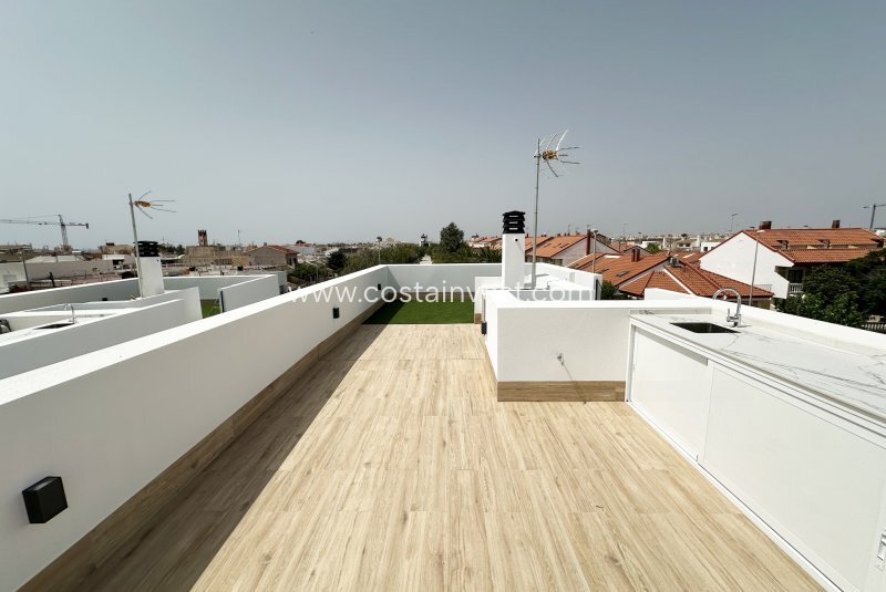 Villa in Pilar de la Horadada, Valencian Community, Spain 4 - 17695544